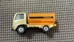 ⭐️非売品 限定トミカ いすゞ エルフ タンクローリー 金メッキ★ミニカー
