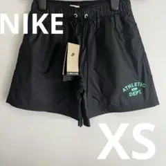 新品未着用　レディースXSNIKEショートパンツ