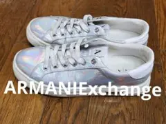 ARMANIExchange ホログラフィックスニーカー