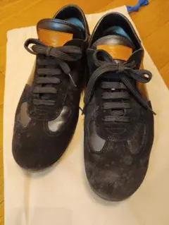 Item thumbnail for item c0361705-aa49-4d1f-ac00-e3a66073b1bb