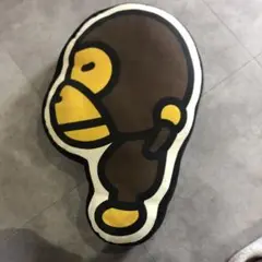 a bathing ape クッション
