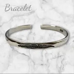 Item thumbnail for item 26079152-9ceb-40d8-8e8f-76d2686d1855