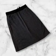 ユニクロ　膝丈スカート　S 裏起毛　ブラック　ウエストゴム