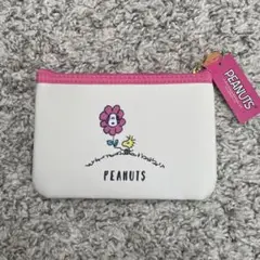 新品未使用スヌーピーポーチ