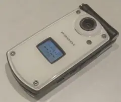 美品 ドコモ docomo P900i WHITE ホワイト ガラケー 携帯