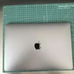 MacBookpro 13インチ 2019年版