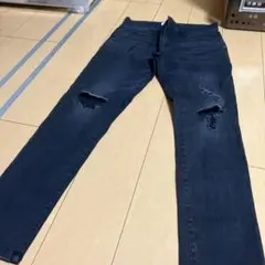 フォーエバー21 ダメージ　パンツ