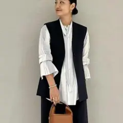 美品⚑デプレ　トゥモローランド　ライトダブルクロス ノーカラージレ ネイビー