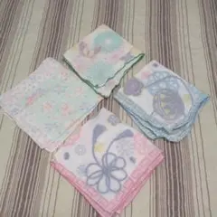 ガーゼ　ハンカチ　4枚