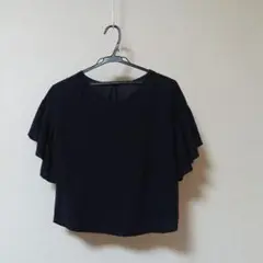 GU　袖フリル　ブラウス　Ｓ