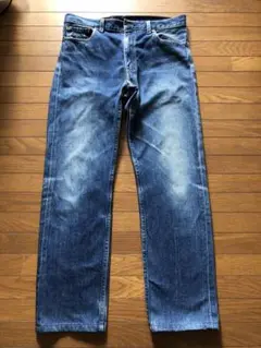 Item thumbnail for item 9b698cd0-b766-4529-9a9a-45f3596e7810