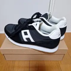 Arnold Palmer スニーカー ブラック/ホワイト