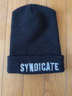 Syndicate刺繍入り黒ニット帽