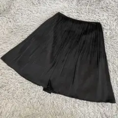 美品　UNTITLED アンタイトル　プリーツフレアスカート　ブラックフォーマル