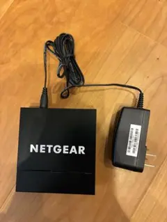 NETGEAR スイッチングハブ GS305E