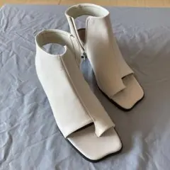 オープントゥサンダル 、 　　ベージュ