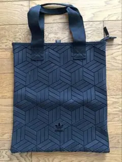 adidasアディダス　バッグ
