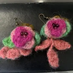 大ぶり ピアス