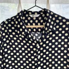 soeのドットシャツ　オープンカラー
