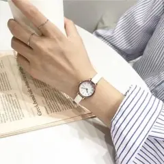 【おススメ】レディース　腕時計　クォーツ　ホワイト