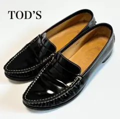 美品✨トッズ TOD’S エナメル ローファー ドライビングシューズ　ブラック