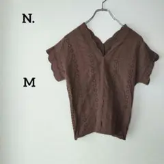 N. エヌドット アイレット刺繍 Tシャツ Vネック ブラウン Mサイズ