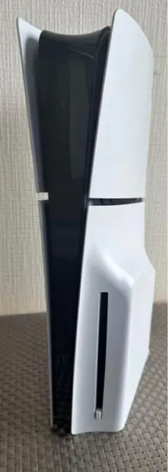 ps5 2000番　本体と電源ケーブルのみ