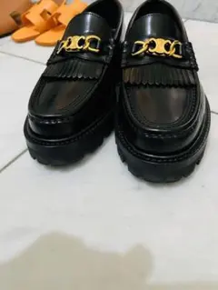 今期 セリーヌローファー