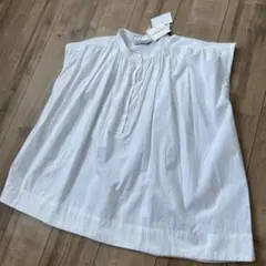 【新品】TORRAZZO DONNA ブラウス ノースリーブ ホワイト