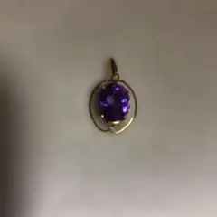 紫色オーバルチャーム