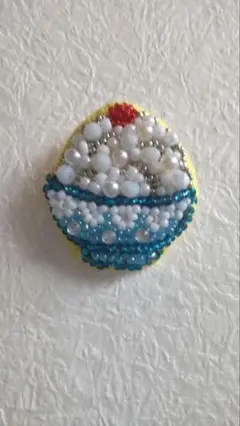 白いご飯 ビーズブローチ ビーズ刺繍 アクセサリー