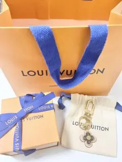 LOUIS VUITTON ポルトクレブルーミングフラワーBB
