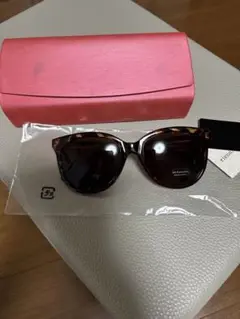 新品　rihanda べっ甲柄 サングラス　ケース付き