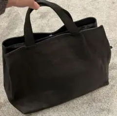 レザートートバッグ　牛革　ショルダーバッグ　オフィスバッグ　トートバッグ　黒