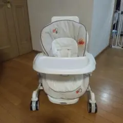 コンビ チェア ベビーステーション