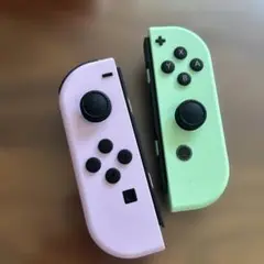 Nintendo Switch Joy-Con (L)パステルパープル (R)…