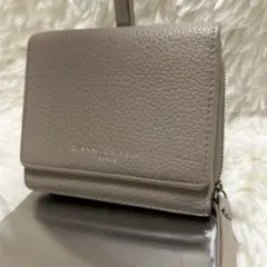 【美品】GIANNI CHIARINI ジャンニキャリーニ　財布　三つ折り