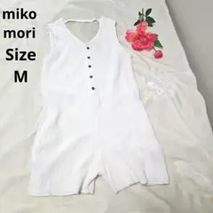 Item thumbnail for item 76b6fe0d-2c81-49ae-9fc8-8230be365957