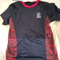 Tシャツ　赤
