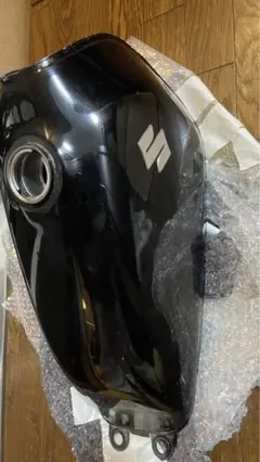 超美品！最終値下げ！グラストラッカー　BB 純正タンク　赤 超美品！最終値下げ！グラストラッカー BB 純正タンク 赤 - メルカリ