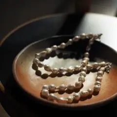 Y.A.Acc ワイエーアク baroque pearl necklace