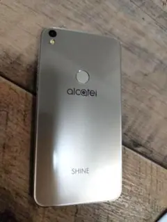 SIMフリー　美品　Alcatel SHINE LITE　サテンゴールド 16G