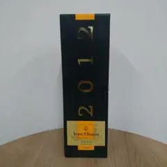 veuve clicquot ヴーヴクリコ シャンパン 酒 果実酒 ワイン