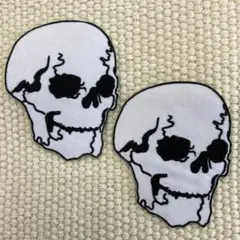 刺繍ワッペン　骸骨　スカル　2枚セット