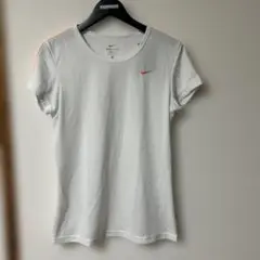 Nike Dri-FIT メッシュトップス ホワイト　タグ付き未使用品　M