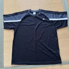 adidas ストライプ Tシャツ Oサイズ (XLサイズ)ブラック