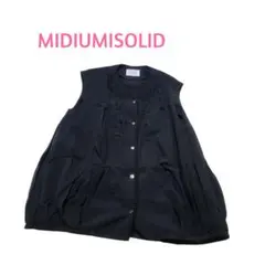 MIDIUMISOLID ノースリーブシャツ Vネック　刺繍　黒
