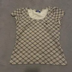 Burberry トップス