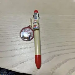 ヤクルトペンとキーホルダーのセット