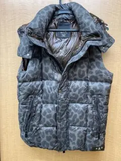 期間限定値下げ★タトラス ダウンベスト ヒョウ柄美品